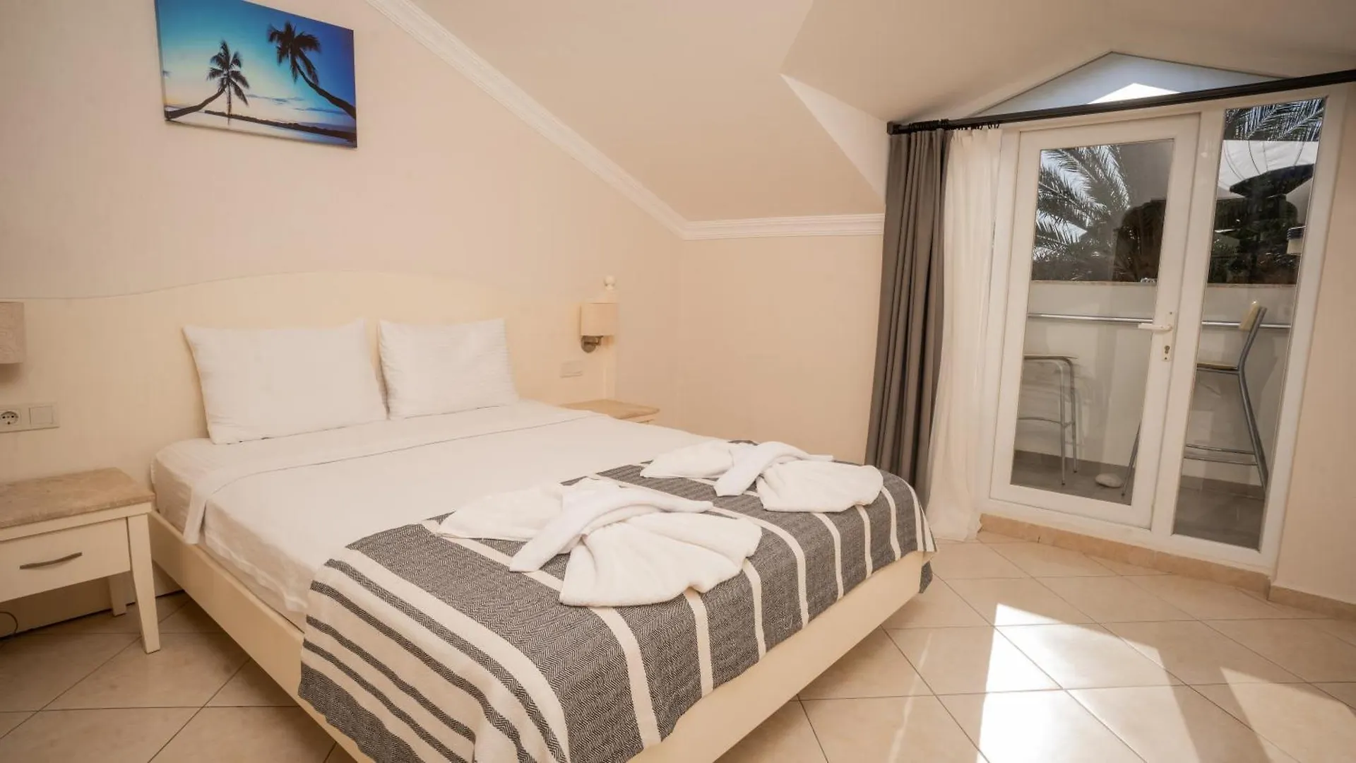 אולודניץ Blue Star Hotel 3*,